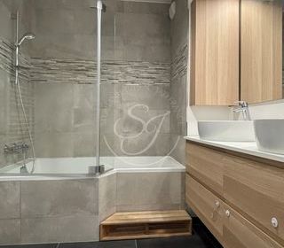  Appartement � vendre 3 pi�ces 65 m�