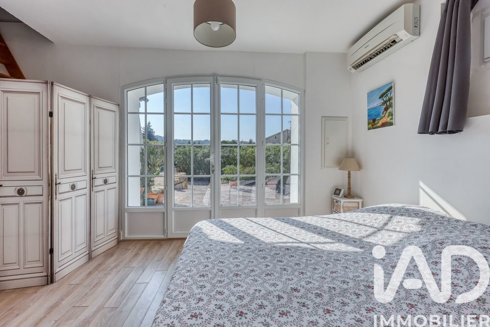 � vendre  Maison Saint-Rapha�l (83700)