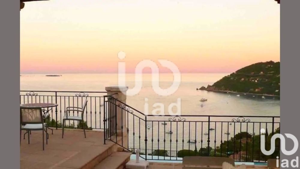 � vendre  Maison Th�oule-sur-Mer (06590)