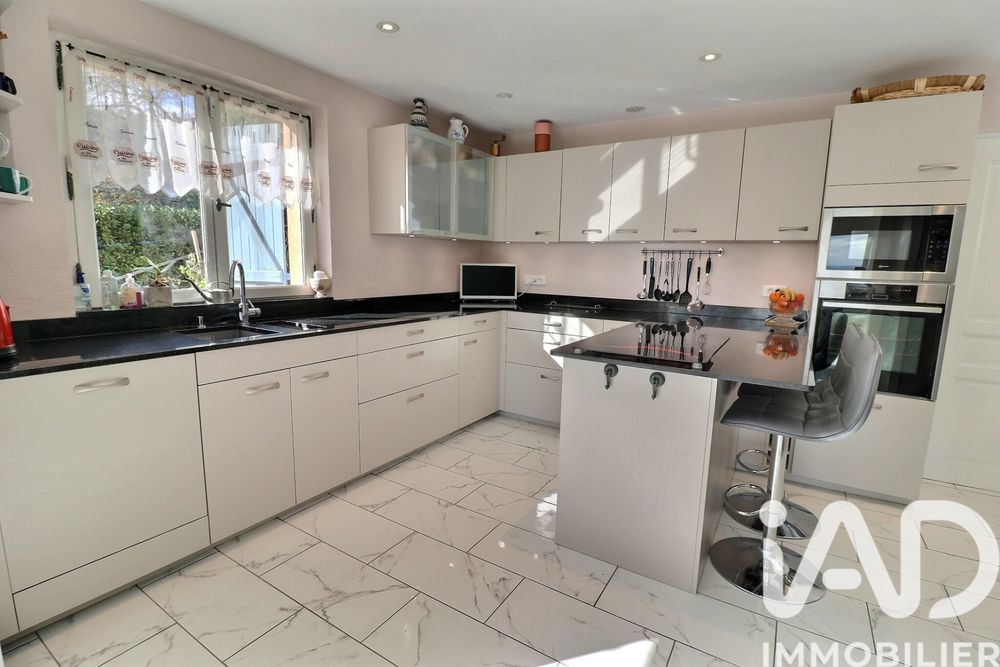 � vendre  Maison Cotignac (83570)