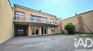  Immeuble � vendre 260 m�