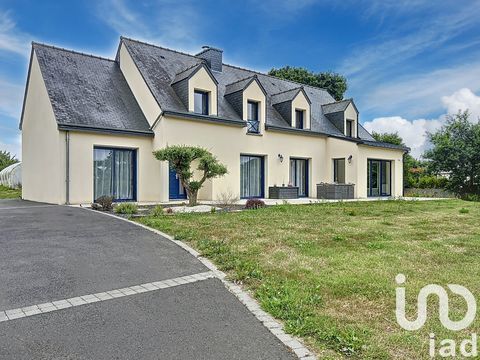   Vente Maison/villa 10 pi�ces Maison - 10 pi�ce(s) - 210 m�