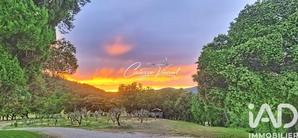 � vendre  Maison Tourtour (83690)