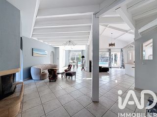  Maison � vendre 9 pi�ces 263 m�