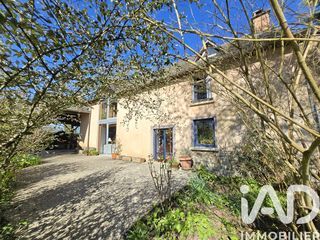  Maison � vendre 8 pi�ces 240 m�