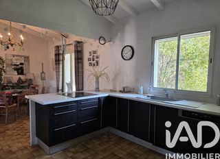  Maison � vendre 8 pi�ces 210 m�