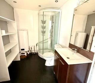  Immeuble � vendre 75 m�