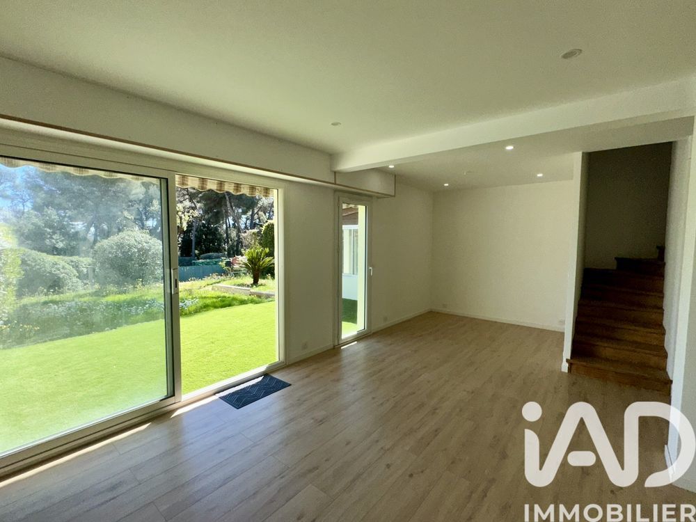 � vendre  Maison Antibes (06600)