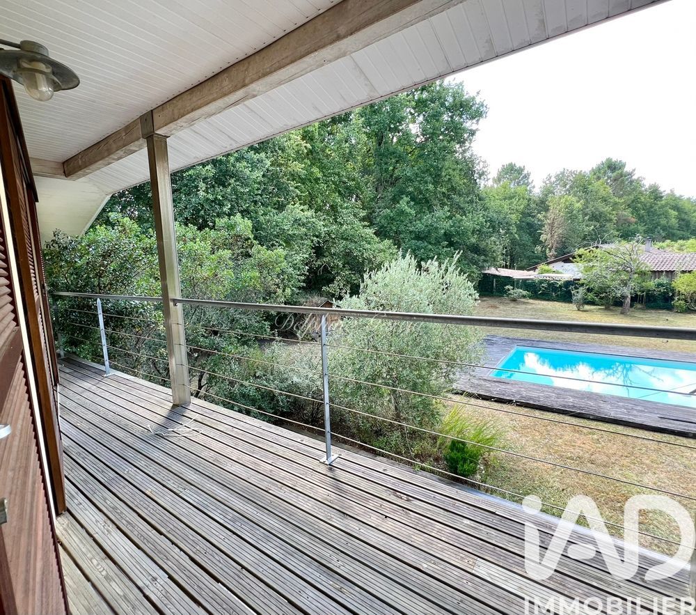 � vendre  Villa Salles (33770)