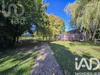  Maison � vendre 4 pi�ces 225 m�