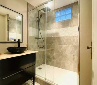  Appartement � vendre 5 pi�ces 99 m�