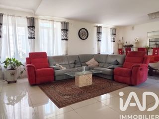  Maison � vendre 8 pi�ces 220 m�