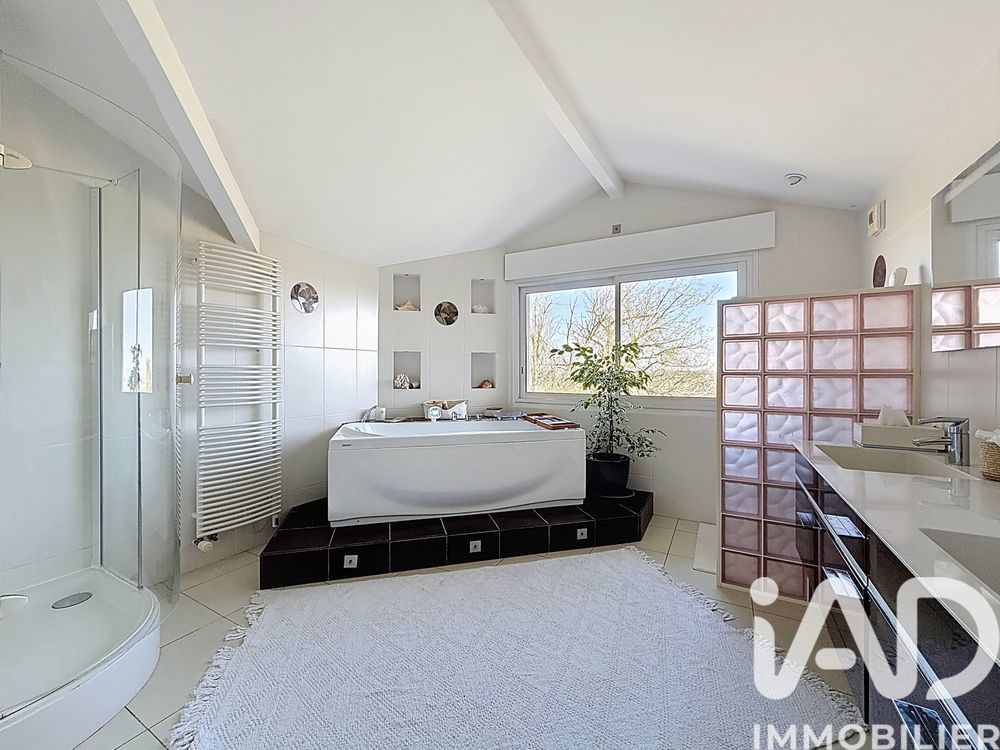 � vendre  Maison Lahosse (40250)