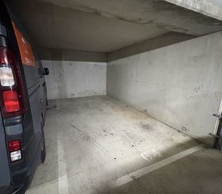  Parking / Garage � vendre 13 m�
