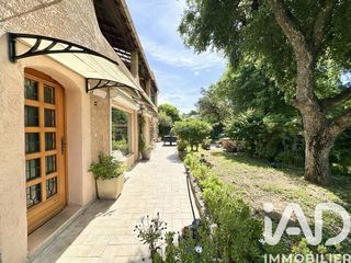  Maison � vendre 9 pi�ces 210 m�