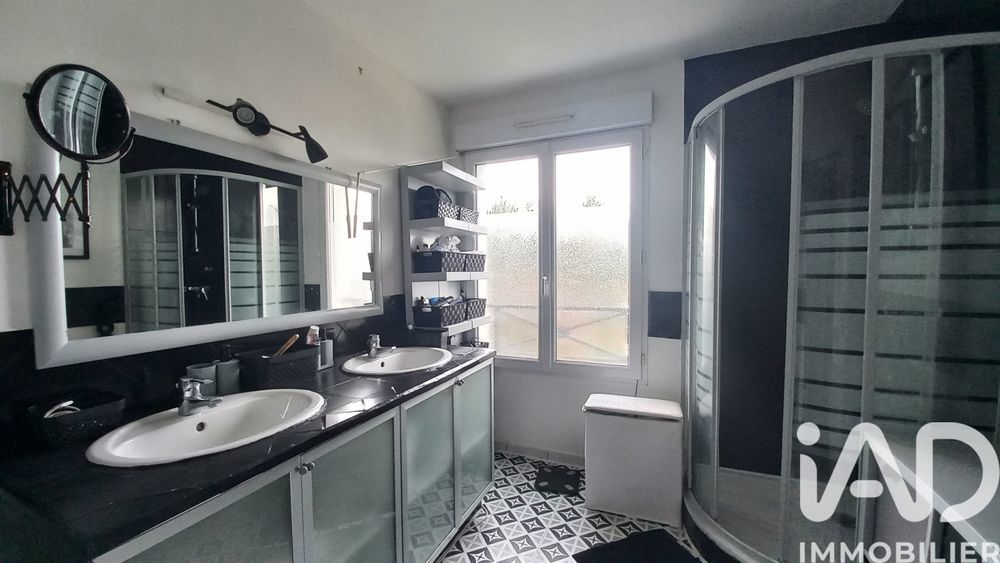 � vendre  Maison Champs-sur-Marne (77420)