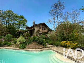  Maison � vendre 12 pi�ces 338 m�