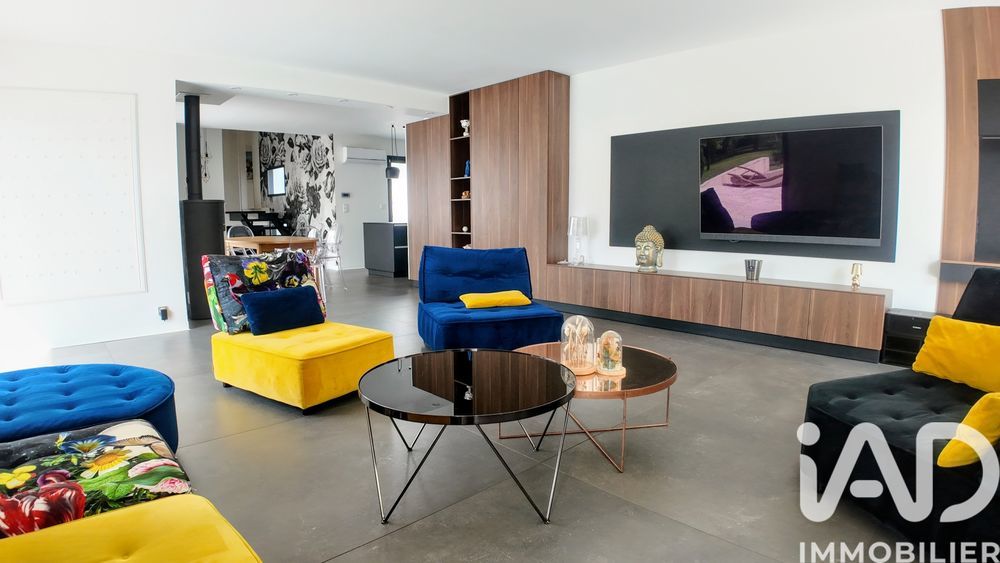 � vendre  Villa Sury-le-Comtal (42450)