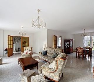  Maison � vendre 9 pi�ces 240 m�