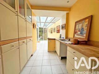  Maison � vendre 9 pi�ces 225 m�