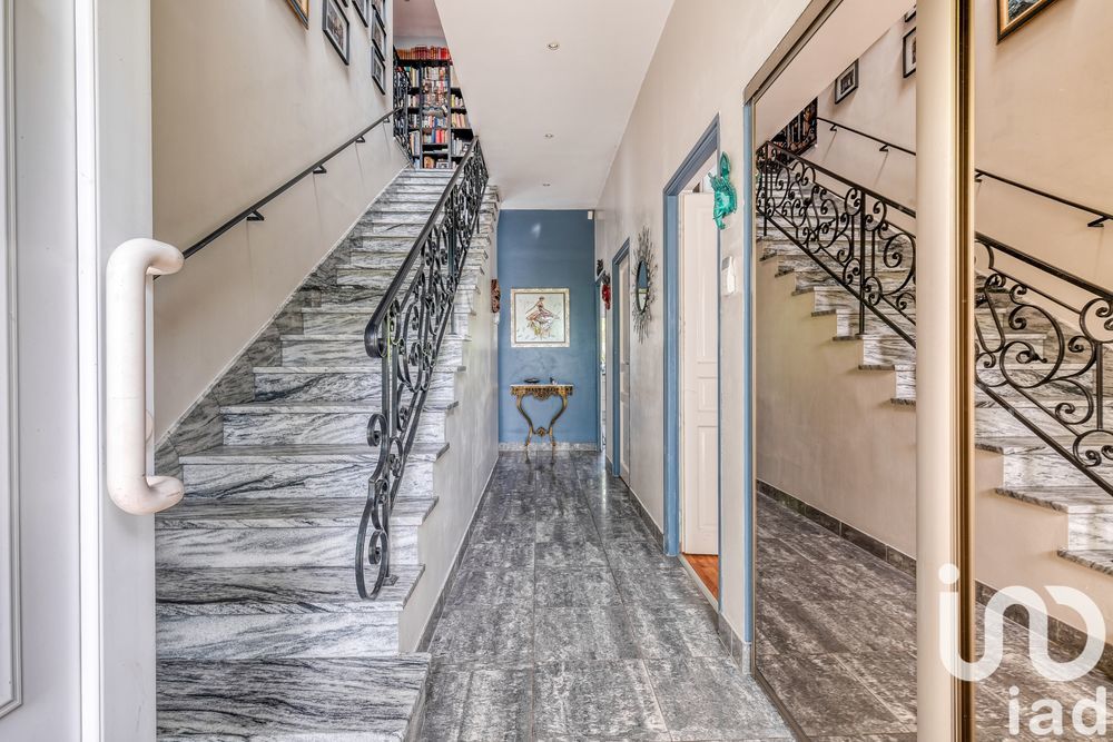 � vendre  Villa Montfermeil (93370)