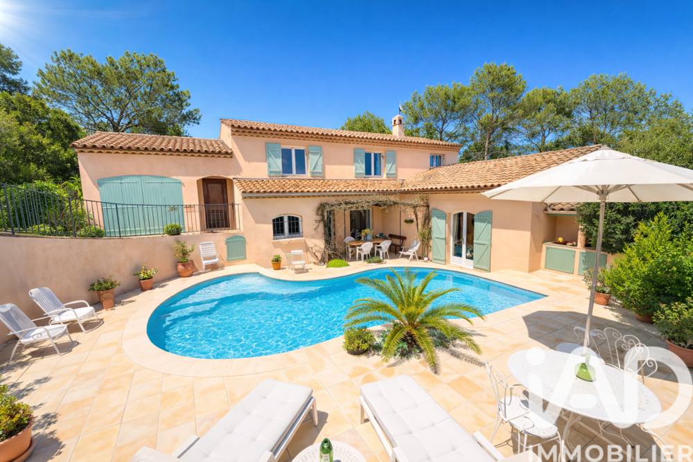 � vendre  Maison Saint-Rapha�l (83700)