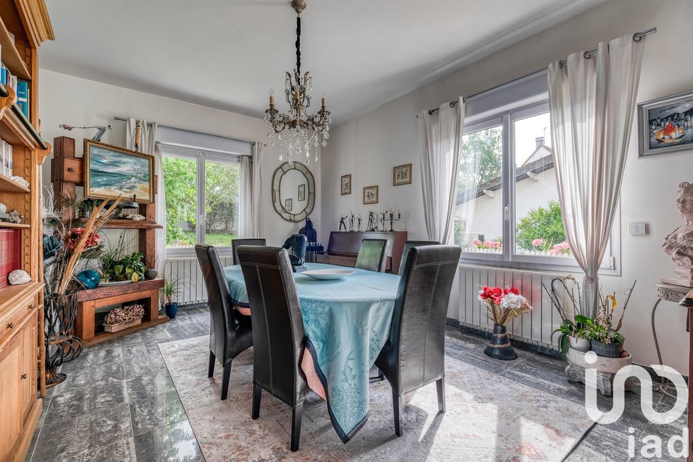 � vendre  Villa Montfermeil (93370)