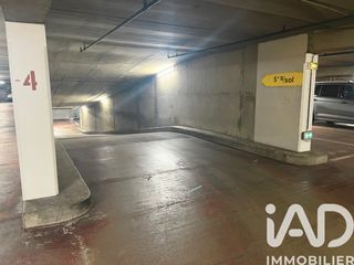  Parking / Garage � vendre 10 m�