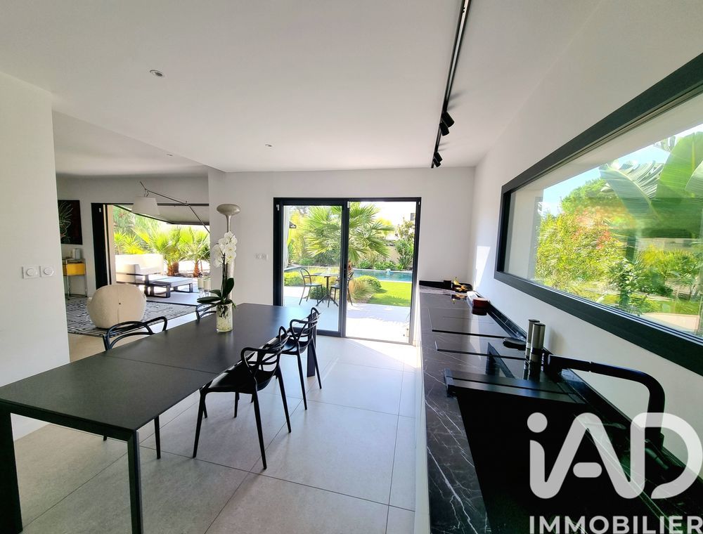 � vendre  Villa Marseille 9