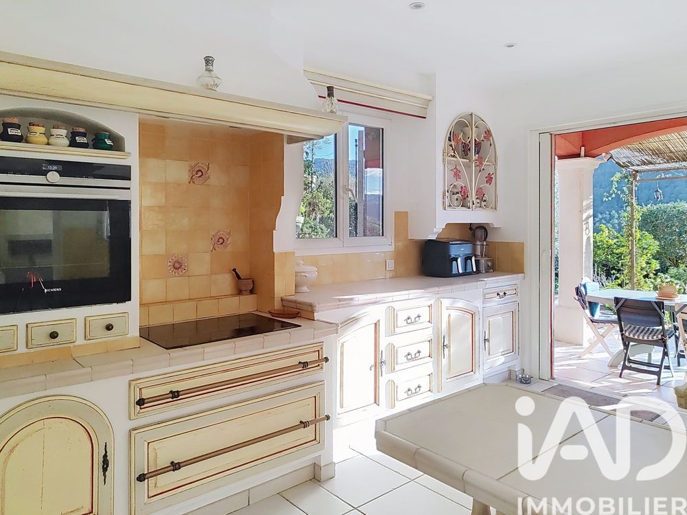 � vendre  Maison Les Adrets-de-l'Est�rel (83600)