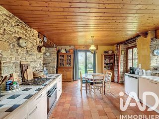  Maison � vendre 9 pi�ces 270 m�