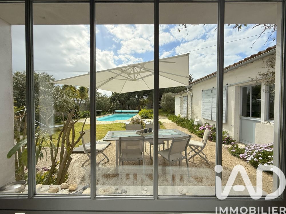 � vendre  Maison Loix (17111)