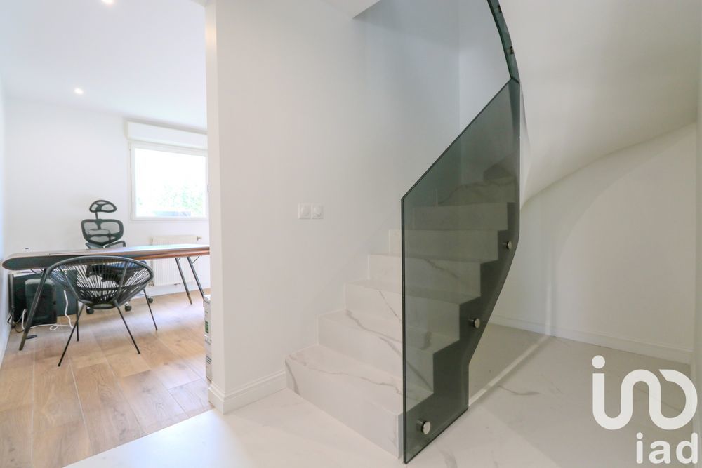 � vendre  Maison Bussy-Saint-Georges (77600)