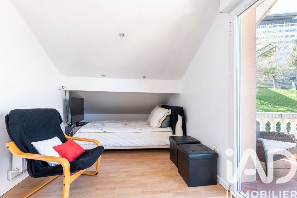 � vendre  Maison Bron (69500)