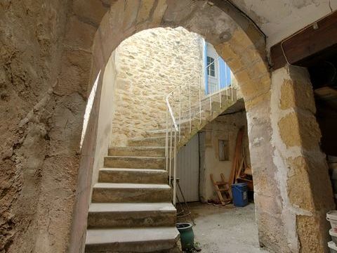   Vente Maison de village 12 pi�ces Maison - 12 pi�ce(s) - 200 m�