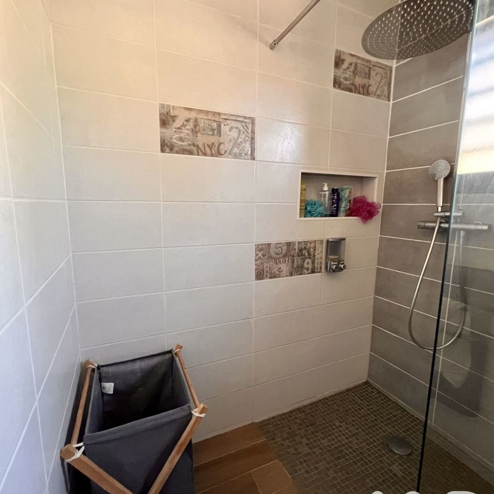 � vendre  Maison Saint-Zacharie (83640)