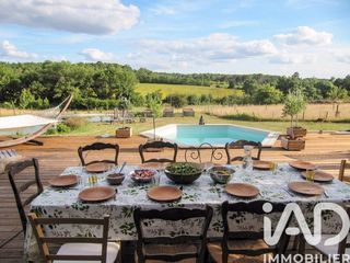  Maison � vendre 15 + pi�ces 299 m�