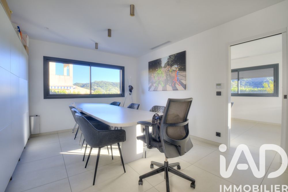 � vendre  Villa Auribeau-sur-Siagne (06810)