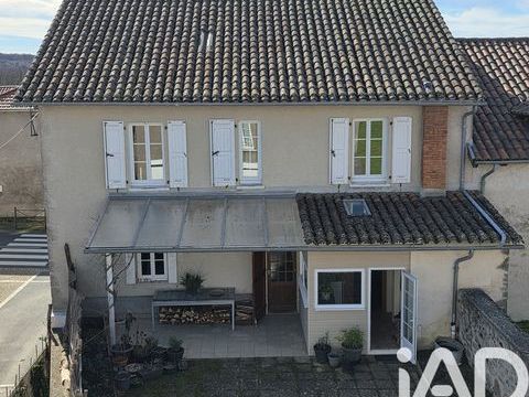   Vente Maison de village 7 pi�ces Maison - 7 pi�ce(s) - 165 m�