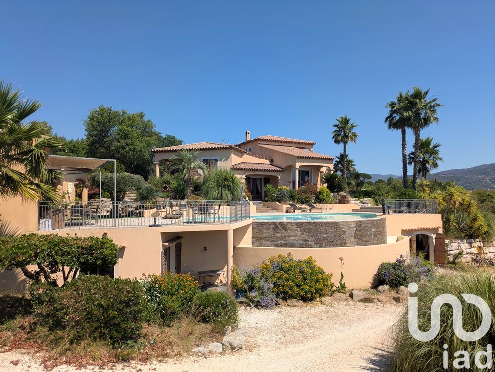 � vendre  Maison Bormes-les-Mimosas (83230)