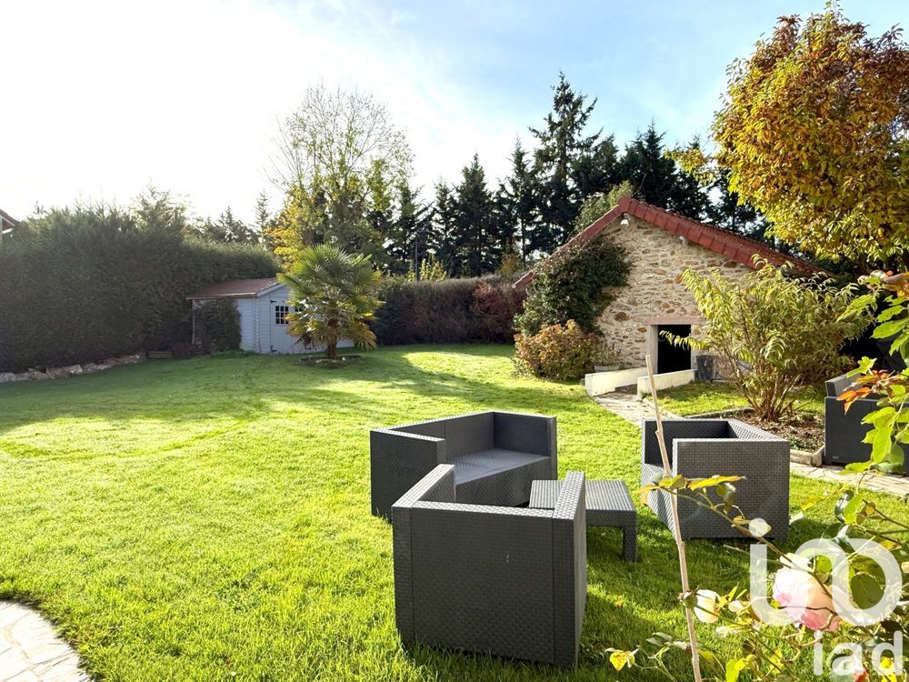 � vendre  Maison Montfort-l'Amaury (78490)