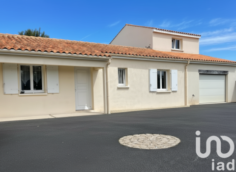   Vente Maison traditionnelle 5 pi�ces Maison - 5 pi�ce(s) - 117 m�