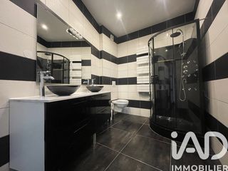  Appartement � vendre 4 pi�ces 121 m�