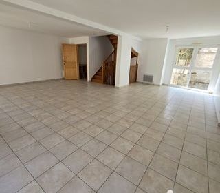  Maison � vendre 4 pi�ces 136 m�