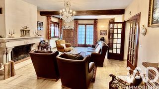  Maison � vendre 8 pi�ces 180 m�