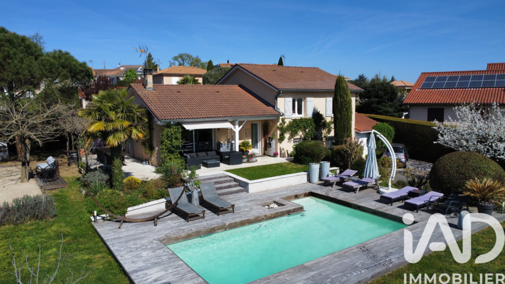 � vendre  Maison Dommartin (69380)