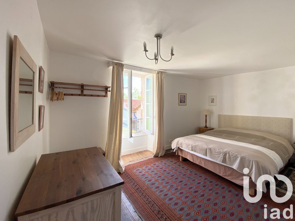 � vendre  Maison Ronsenac (16320)