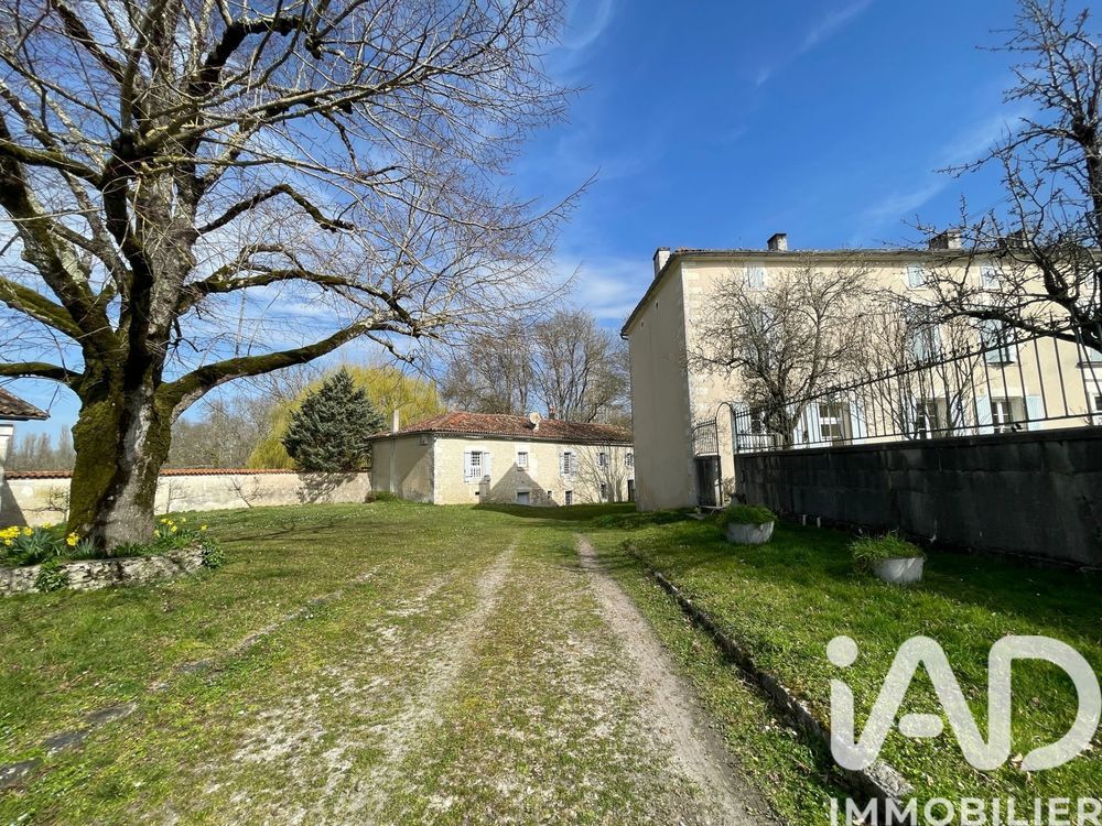 � vendre  Maison Lagarde-sur-le-N� (16300)