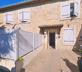  Immeuble � vendre 220 m�