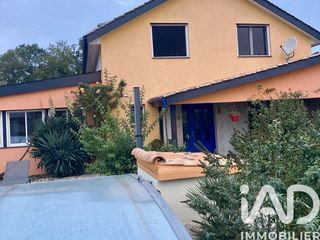  Maison � vendre 8 pi�ces 240 m�